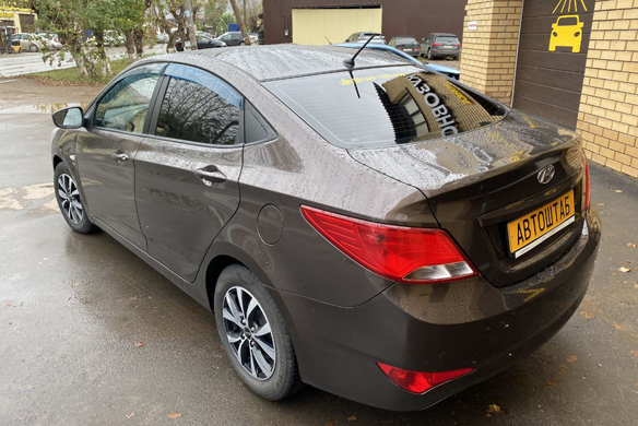 Аренда автомобиля Hyundai Solaris в Ижевск
