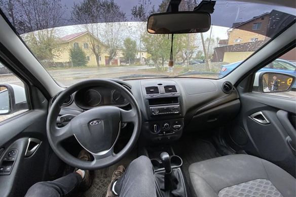 Аренда автомобиля ВАЗ (LADA) Granta в Ижевск