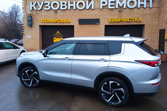 Аренда автомобиля Mitsubishi Outlander в Ижевск