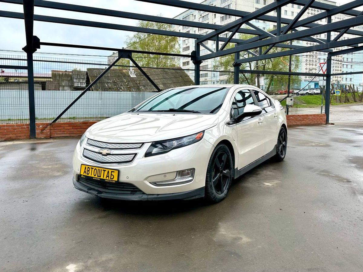 Chevrolet Volt 1.4hyb CVT (86 л.с.), 2013, 129649 км